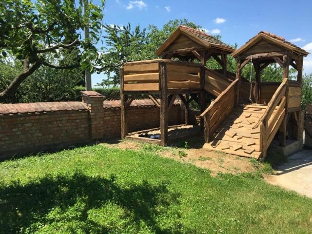 Matanovi Dvori Villa Slavonski Brod Buitenkant foto