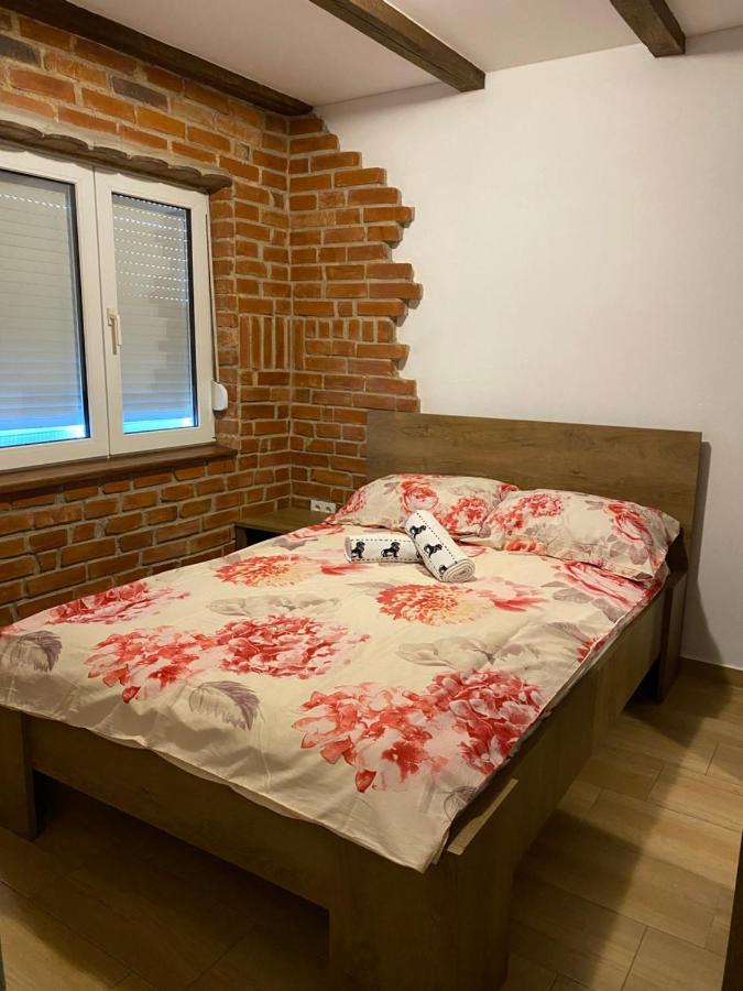 Matanovi Dvori Villa Slavonski Brod Buitenkant foto