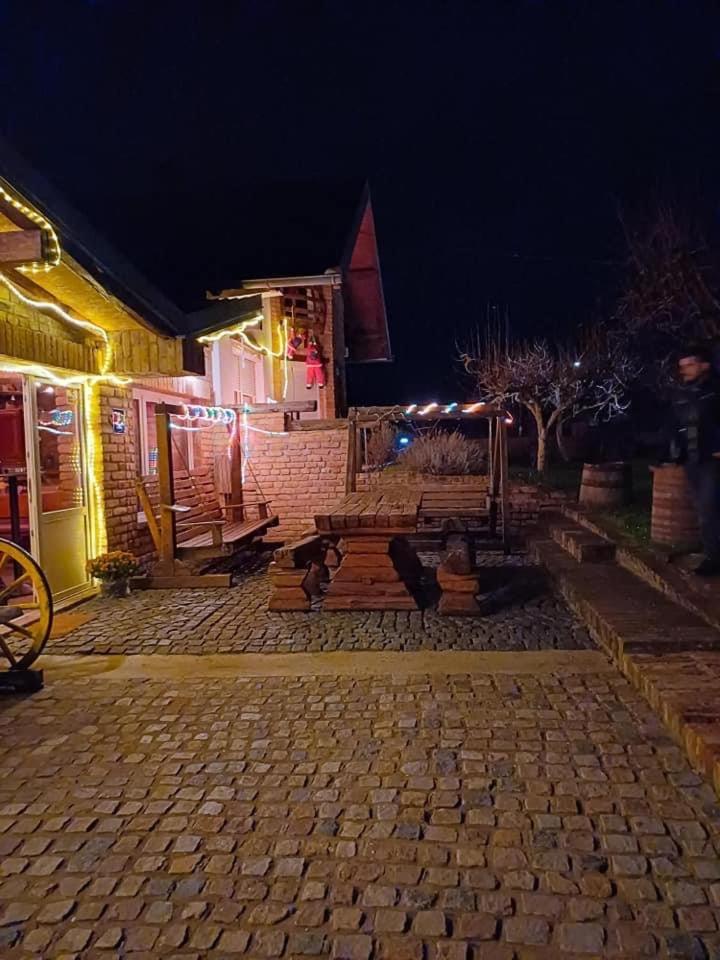 Matanovi Dvori Villa Slavonski Brod Buitenkant foto