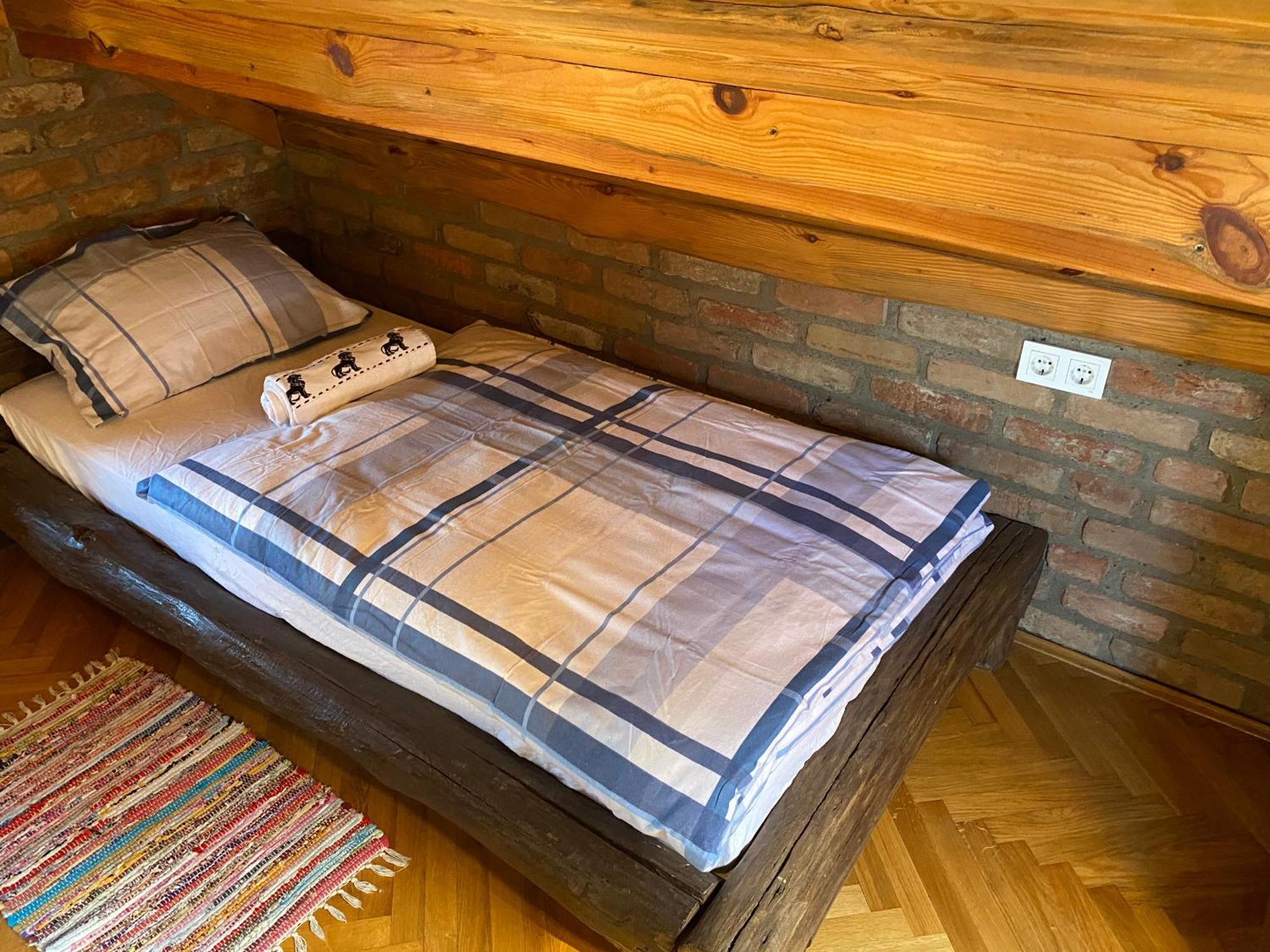 Matanovi Dvori Villa Slavonski Brod Buitenkant foto