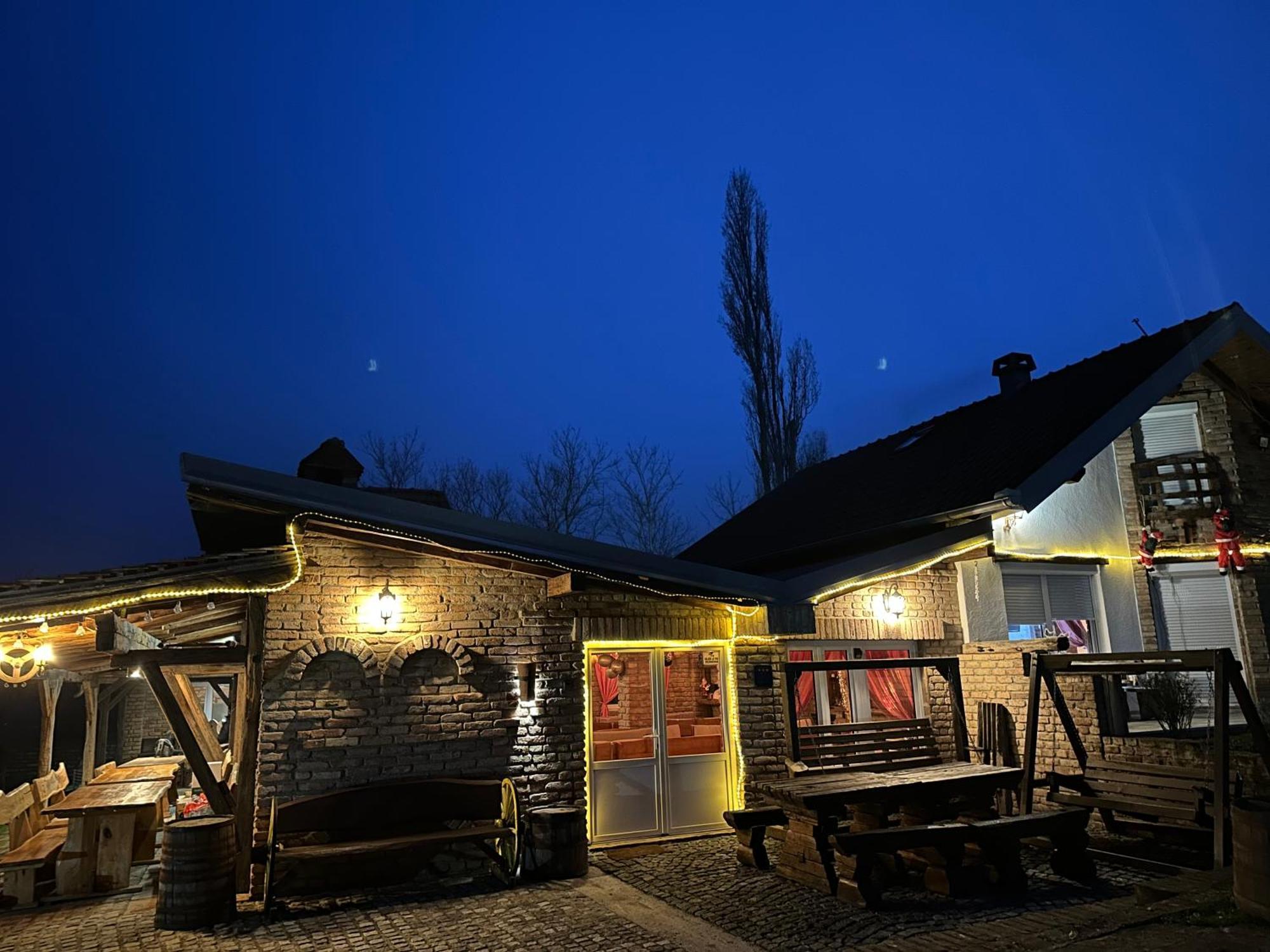 Matanovi Dvori Villa Slavonski Brod Buitenkant foto