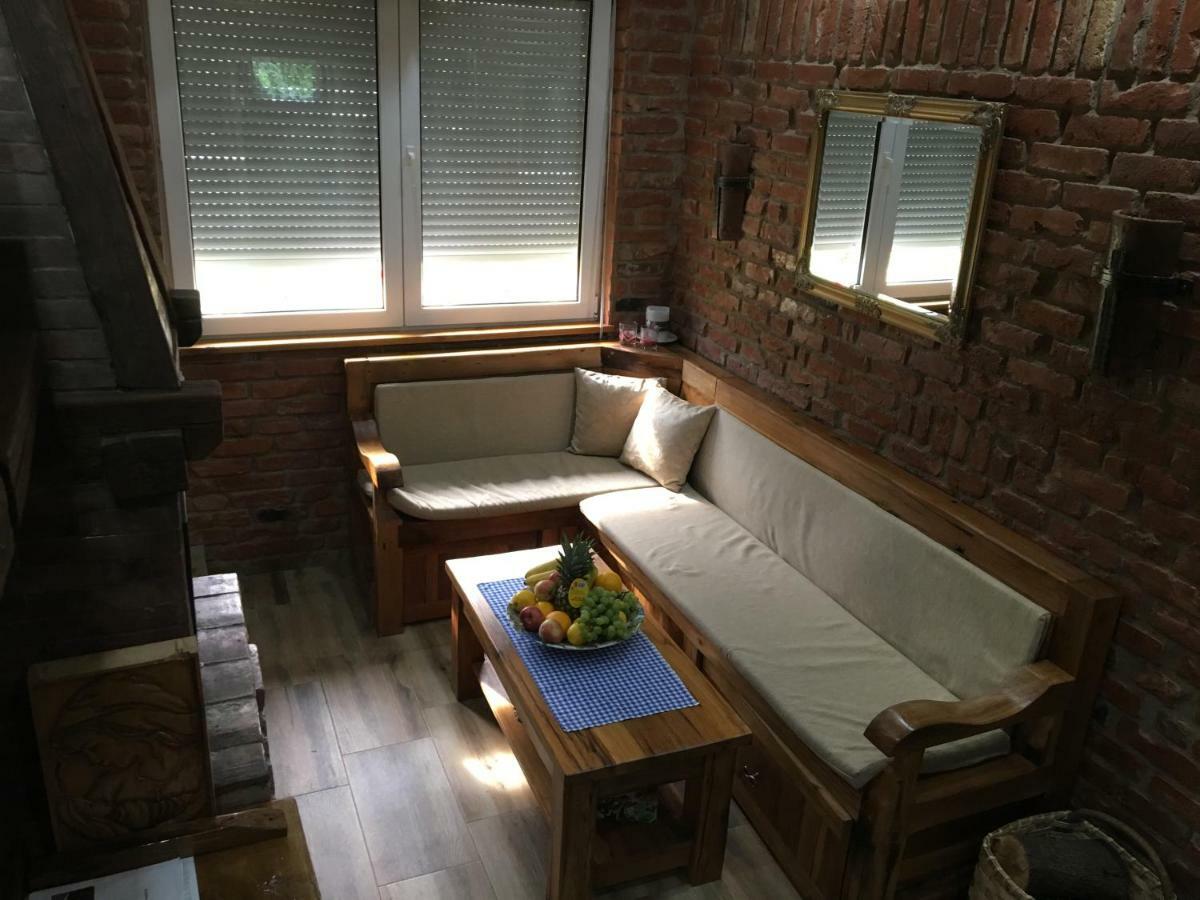 Matanovi Dvori Villa Slavonski Brod Buitenkant foto